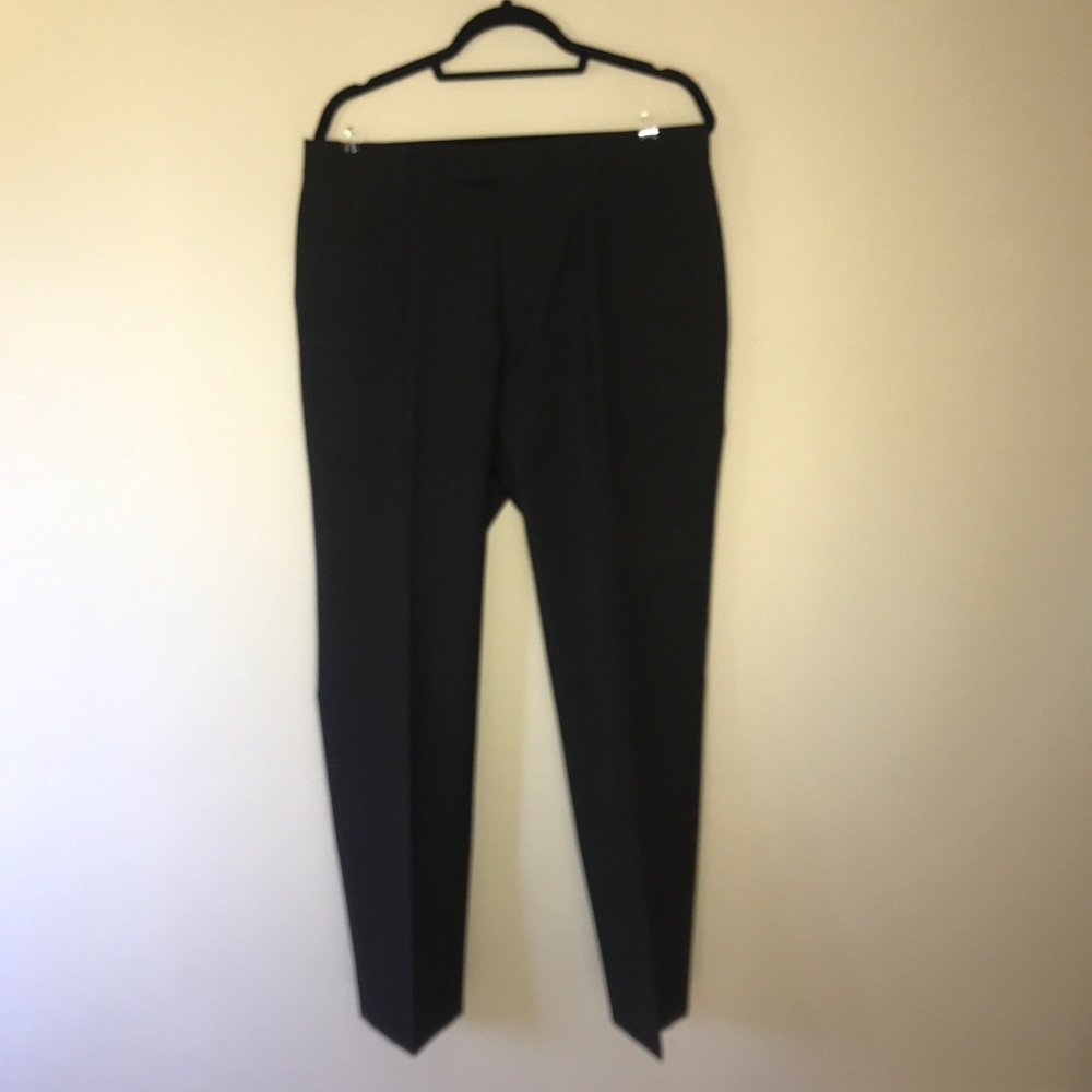 Hugo Boss Men’s Black Dress Pants size 35